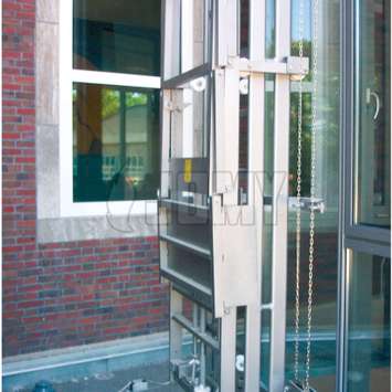 Echelle et platforme de travail pliable - Building Maintenance Unit