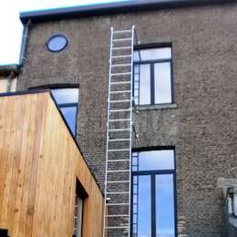Window fire escape ladder without cage for a house 