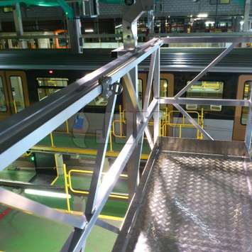 Horizontal JOMYSafe lifeline based on fixed aluminum rail or stainless steel wire. Horizontal JOMYSafe lifeline based on fixed aluminum rail or stainless steel wire.