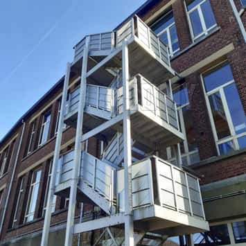 Kundenspezifische Treppengeländer.