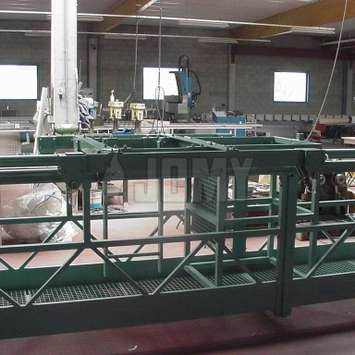 Telescopic workplatform gantry - Building Maintenance Unit